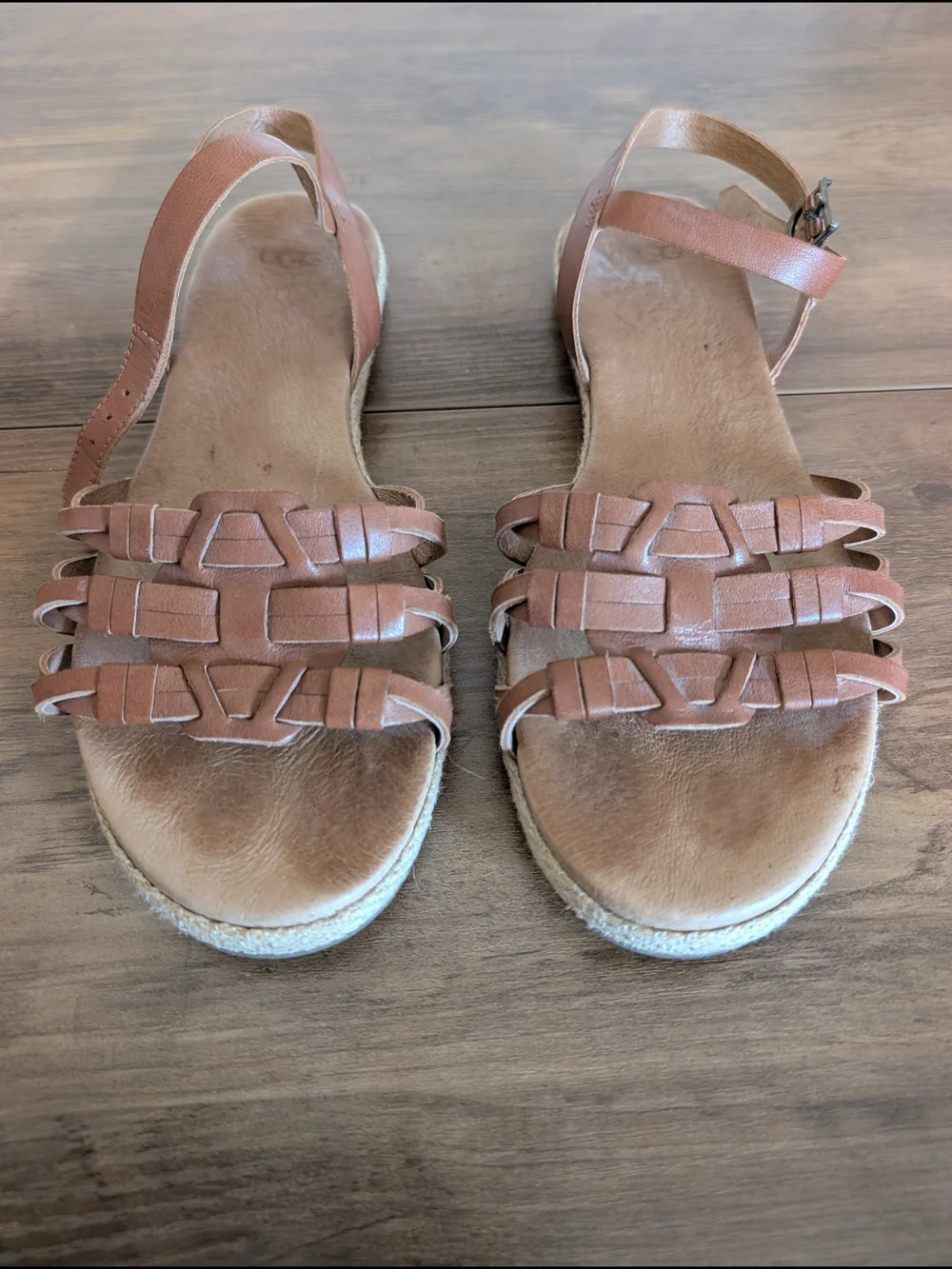 Ugg Women's Brown Woven Leather Sandals